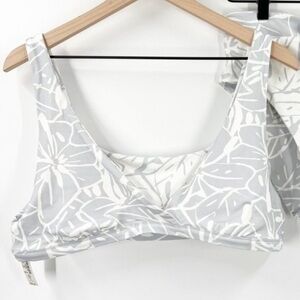 Madewell NWT Reversible Bikini Top Abstract Flora XL